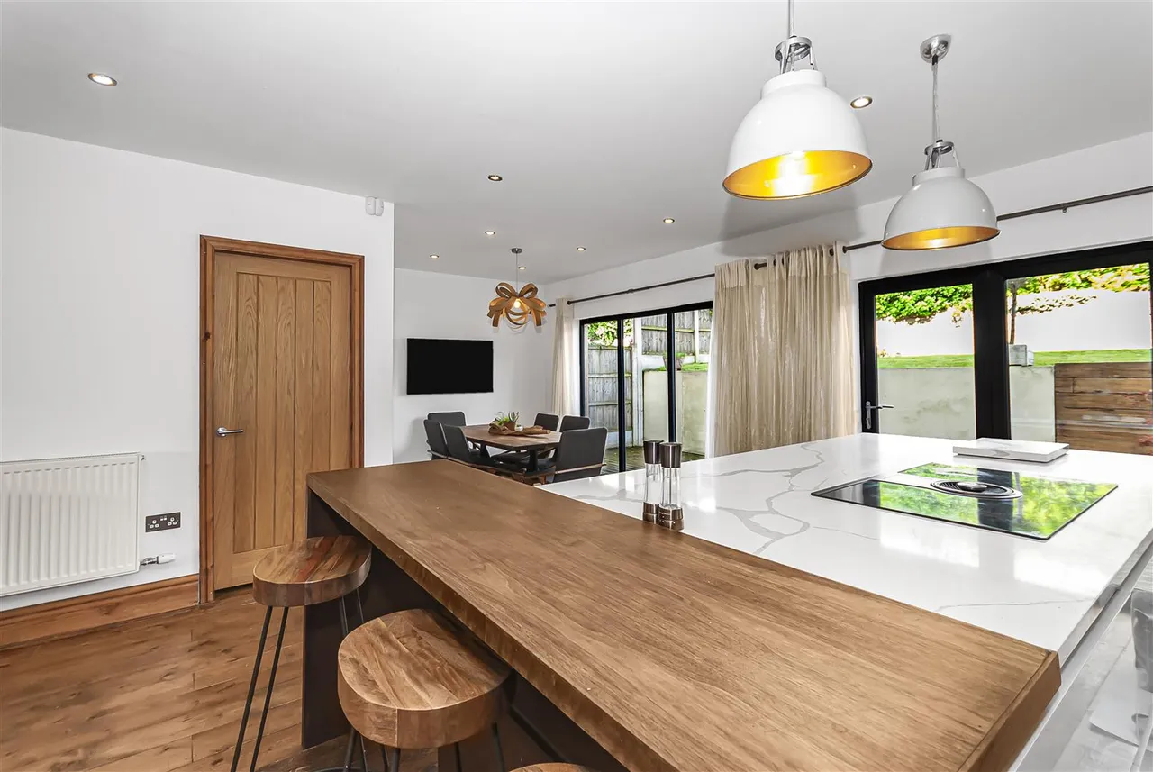 Bolton Road West, Holcombe Brook, Bury, BL0 9RU, photo 10