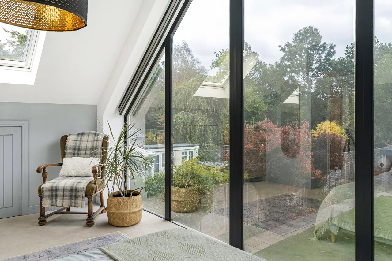 Minster Road, Busbridge, GU7, photo 18