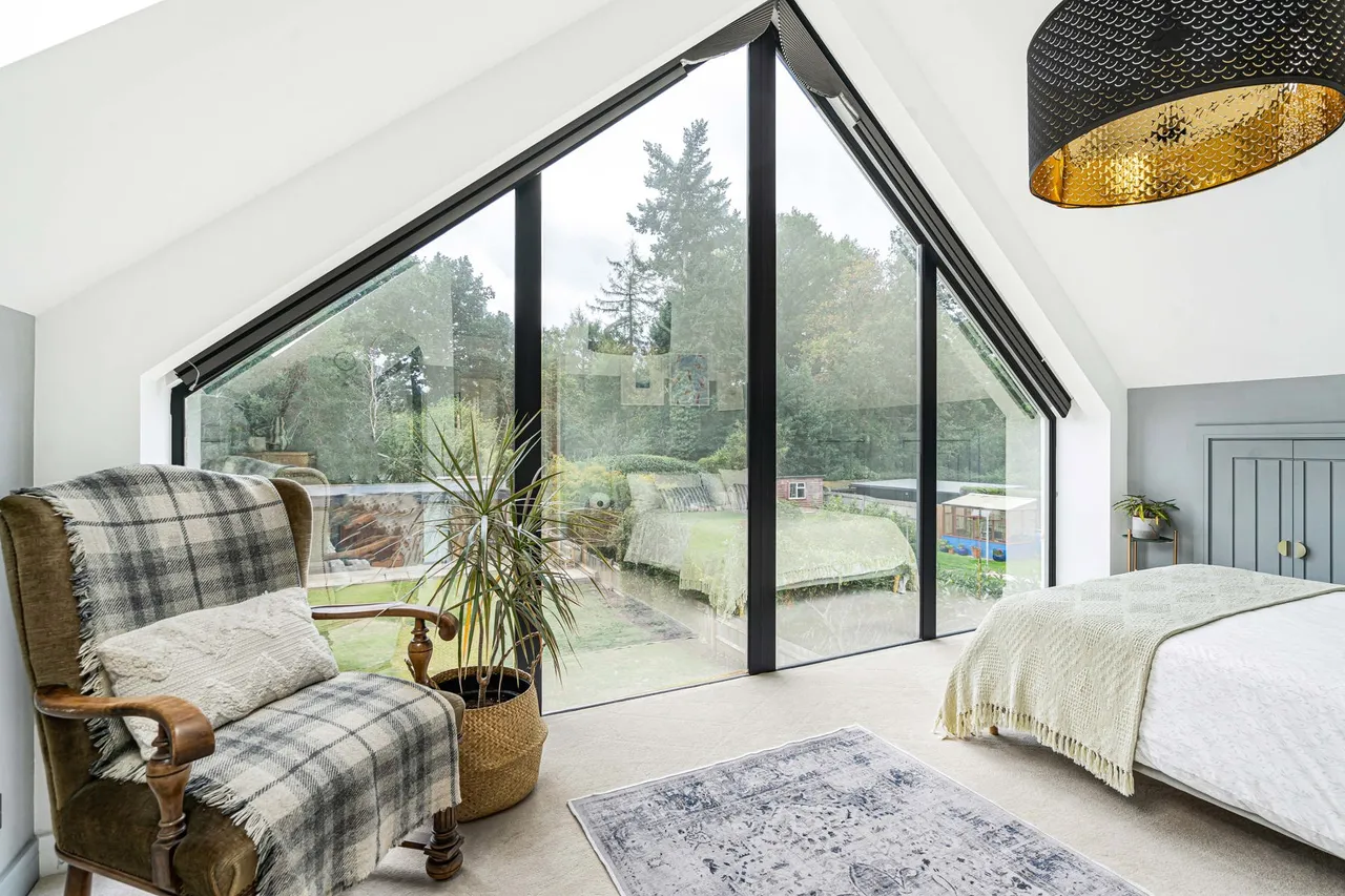 Minster Road, Busbridge, GU7, photo 21