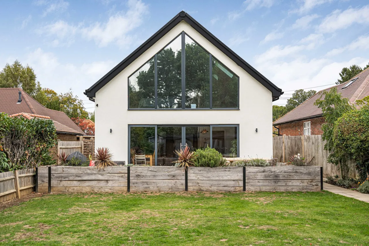 Minster Road, Busbridge, GU7, photo 35