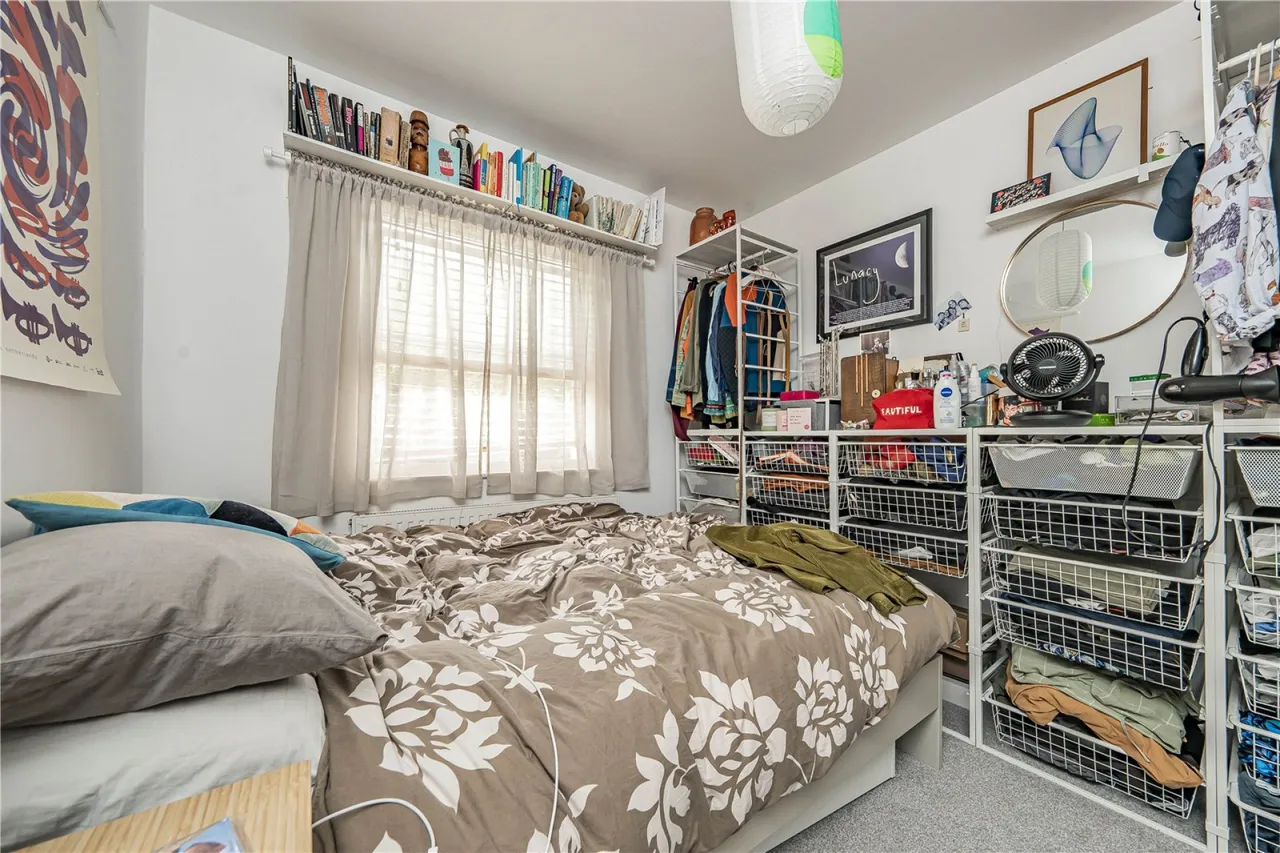 Botsford Road, Wimbledon Chase, photo 8