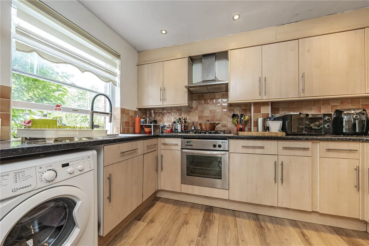 Botsford Road, Wimbledon Chase, photo 6
