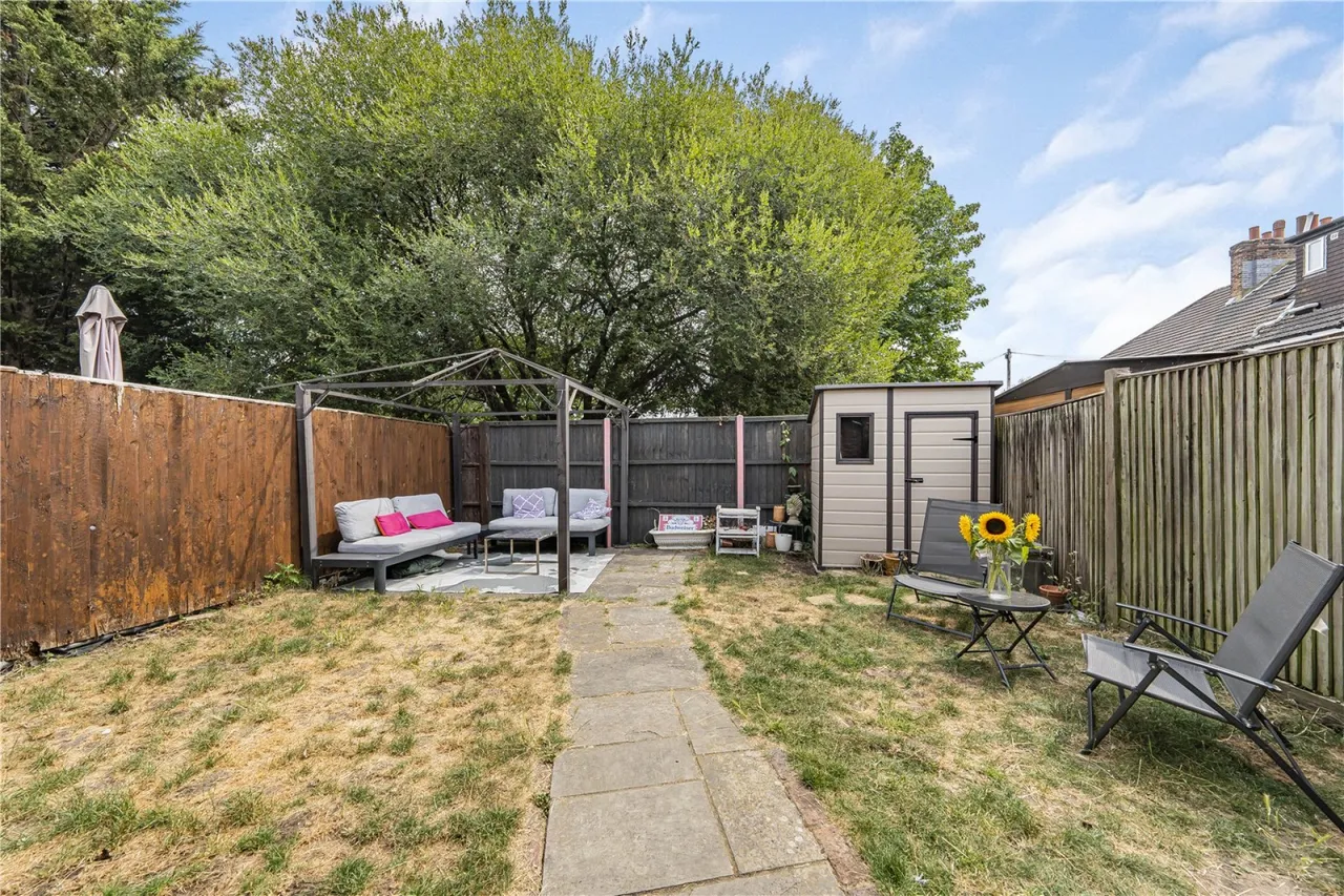 Botsford Road, Wimbledon Chase, photo 13