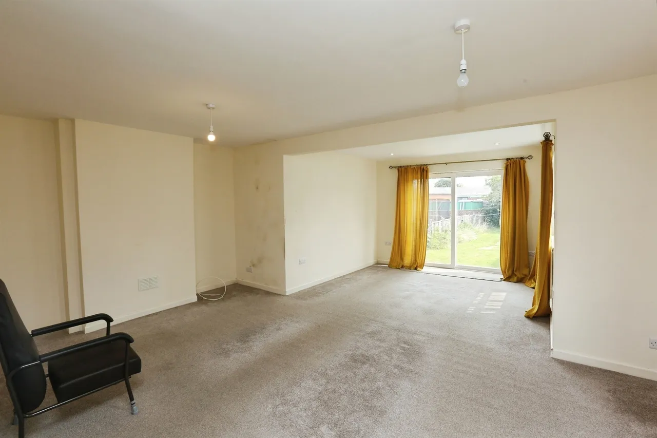 Coombe Farm Avenue, Fareham, photo 4