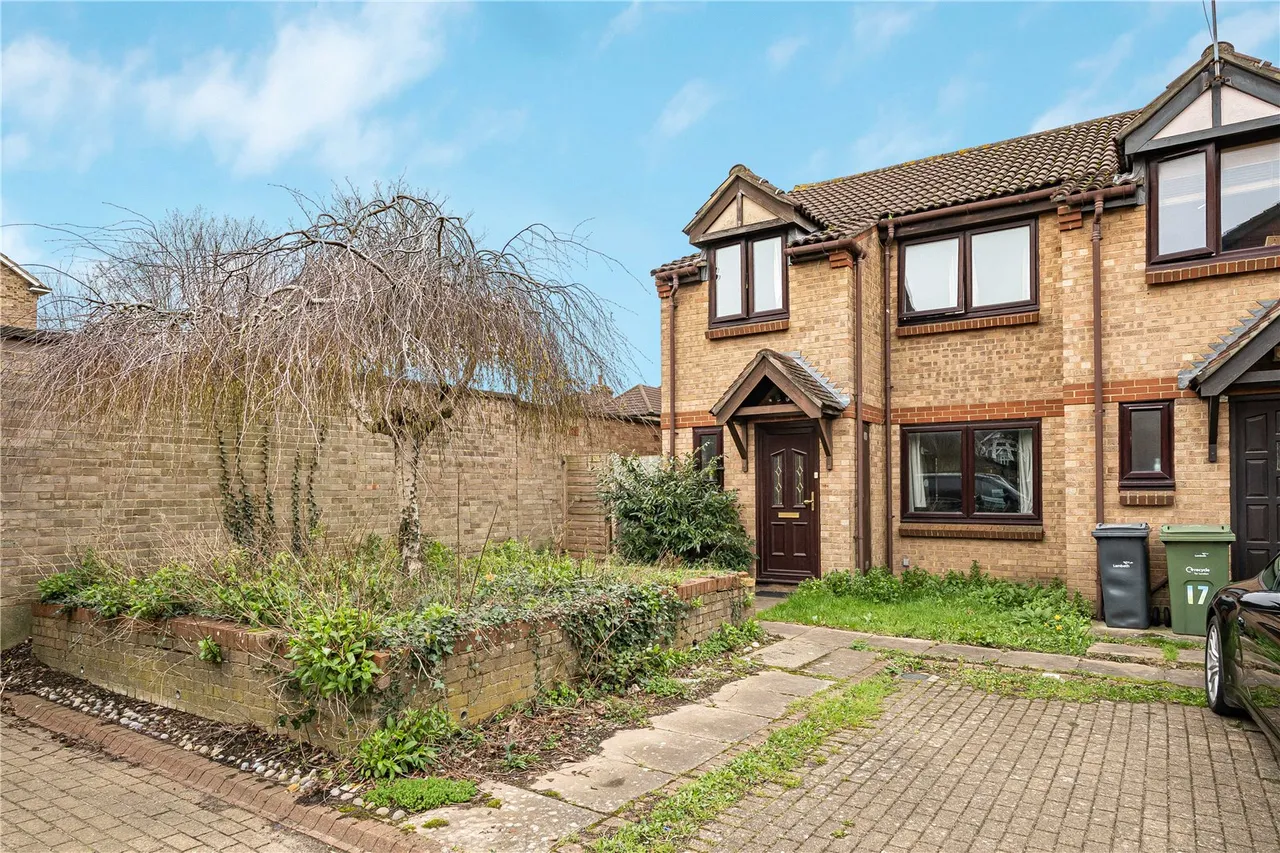 3 bed house for sale, Rosethorn Close, London, SW12