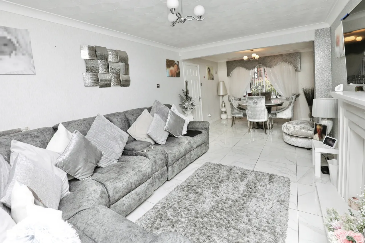 Hever Drive, Liverpool, L26, photo 3