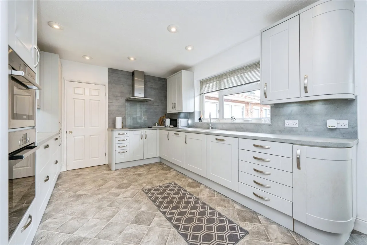 Poplar Close, Leighton Buzzard, Bedfordshire, LU7, photo 7