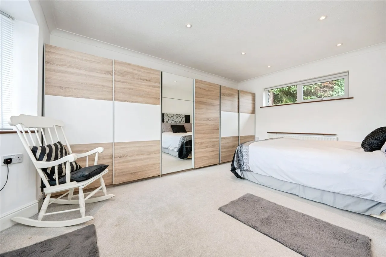 Poplar Close, Leighton Buzzard, Bedfordshire, LU7, photo 13