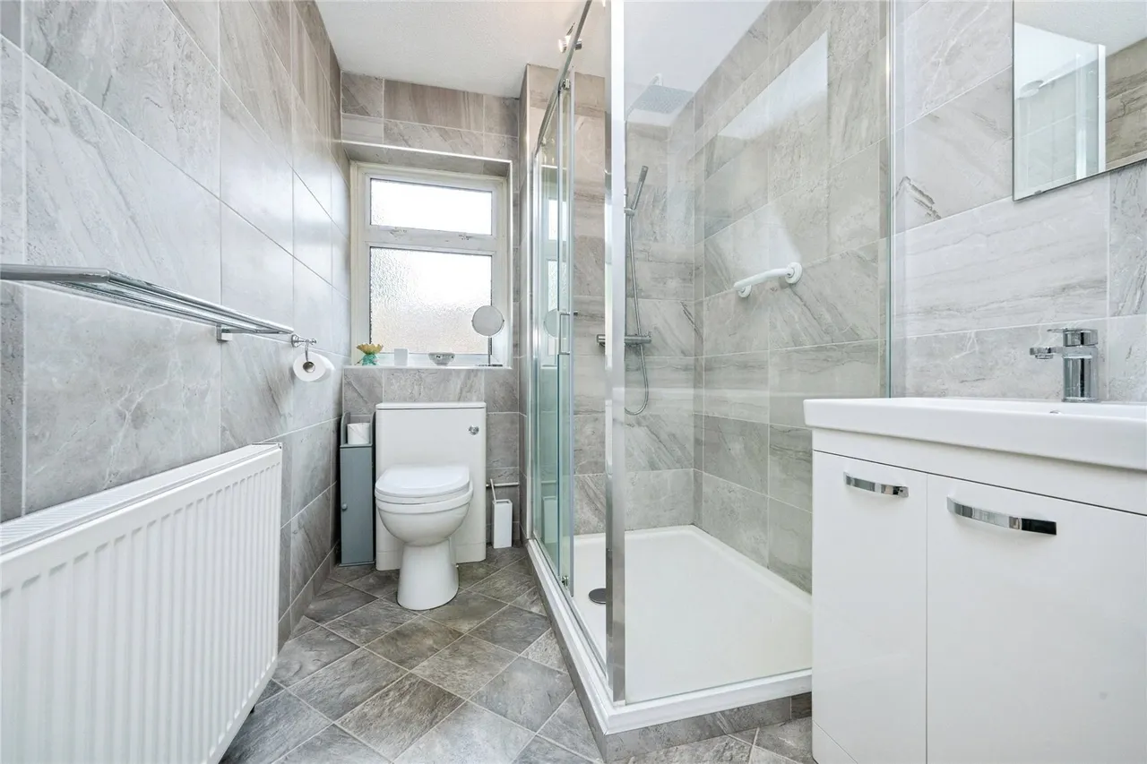Poplar Close, Leighton Buzzard, Bedfordshire, LU7, photo 14