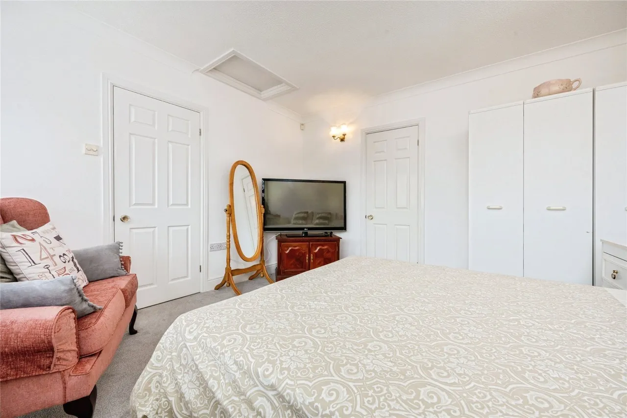 Poplar Close, Leighton Buzzard, Bedfordshire, LU7, photo 18