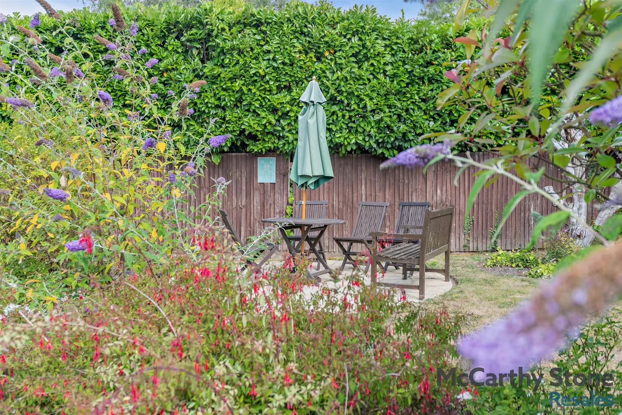 Avenue Road, Lymington, SO41, photo 17