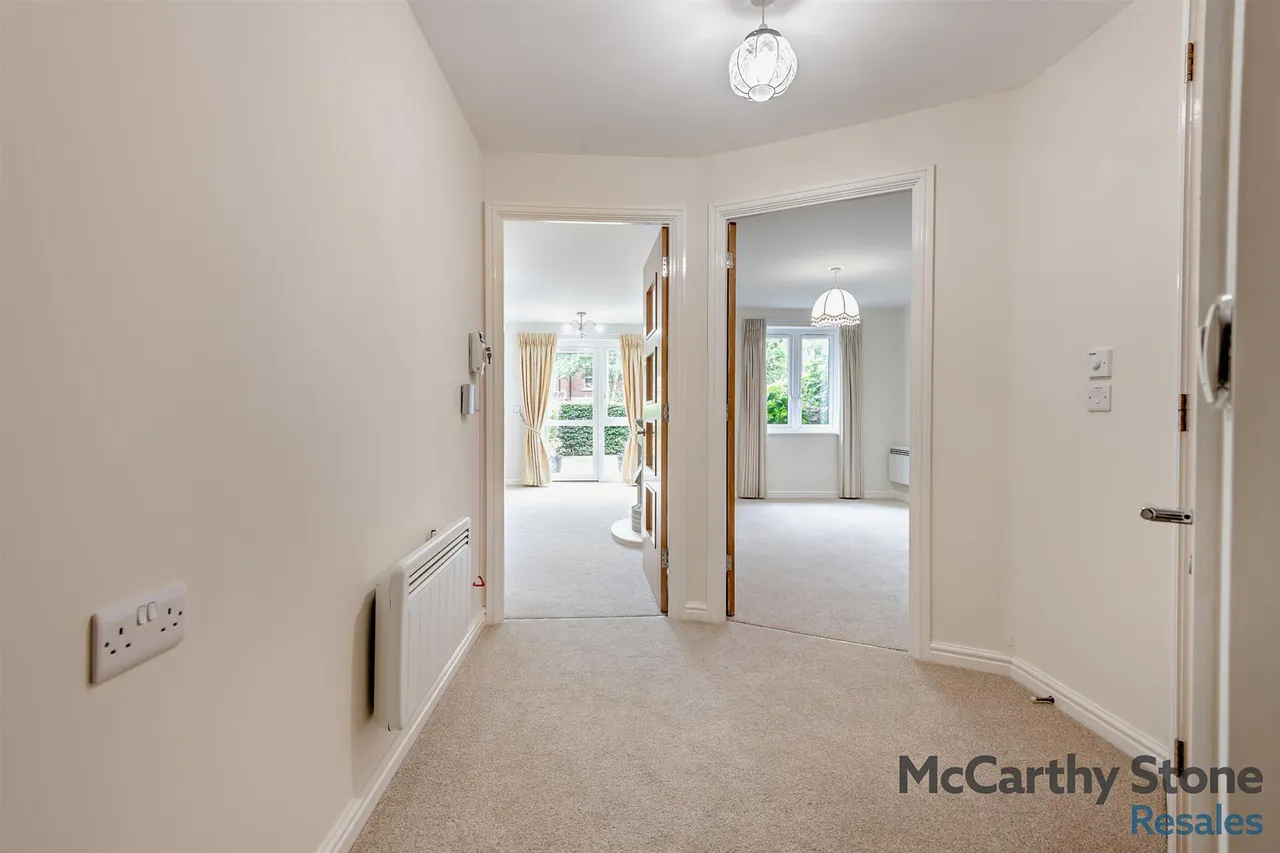 Avenue Road, Lymington, SO41, photo 6