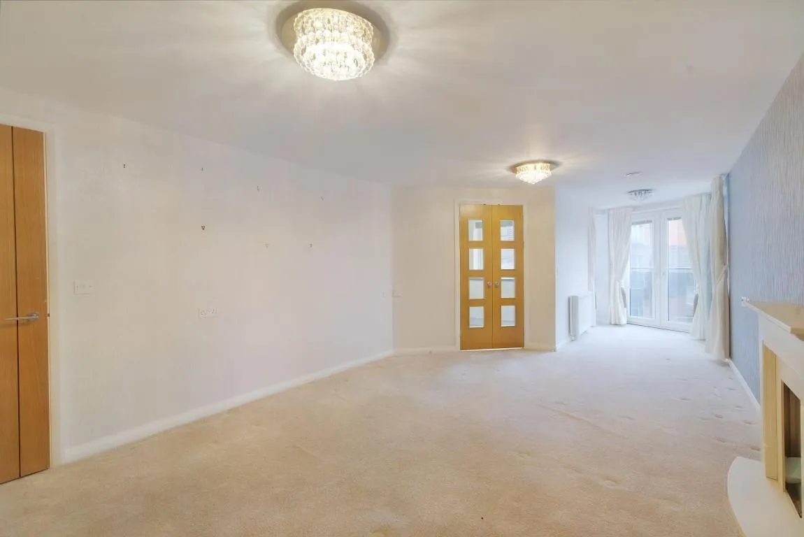 2 bed flat for sale, Station Road, Poulton-Le-Fylde, FY6