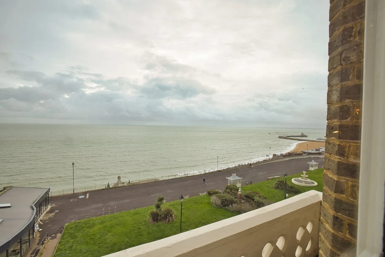 Victoria Parade, Ramsgate, CT11, photo 4