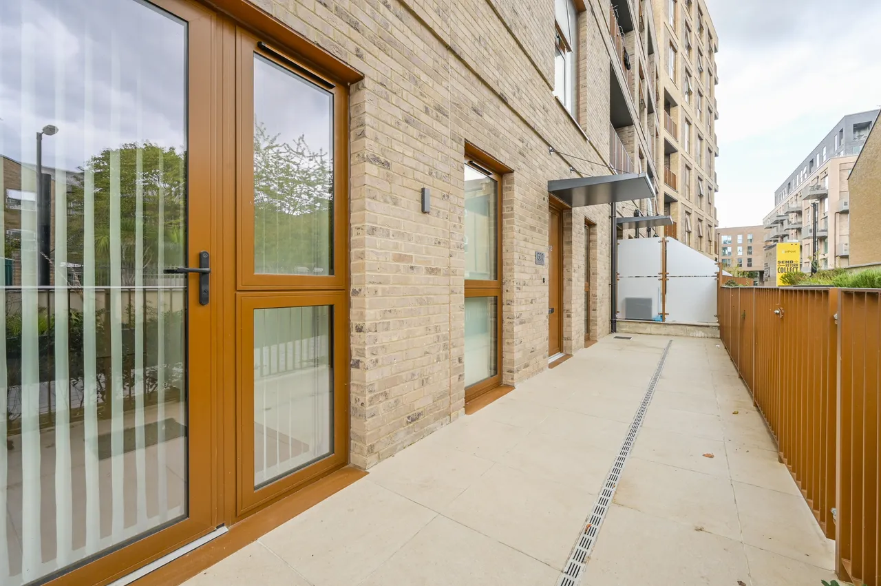 Flat G02, East Qrtr, 13 Dod Street, London, photo 4