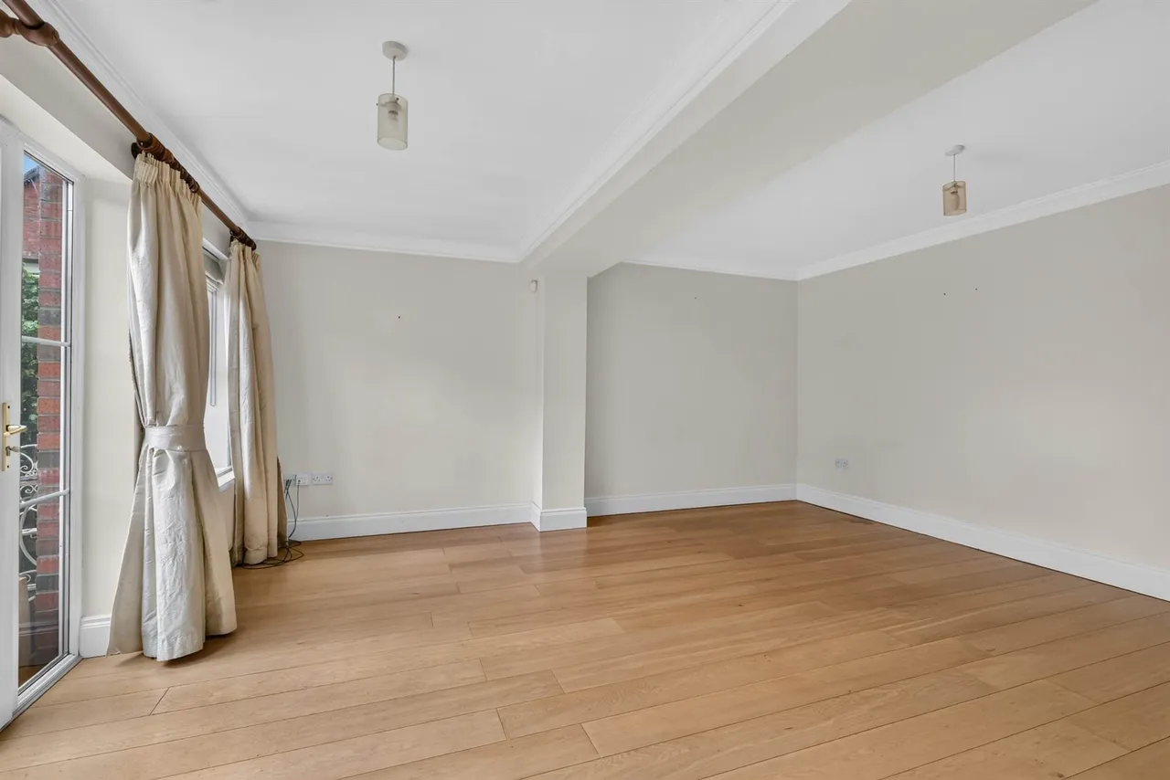 St Johns Place, Rosetta, BT7, photo 11
