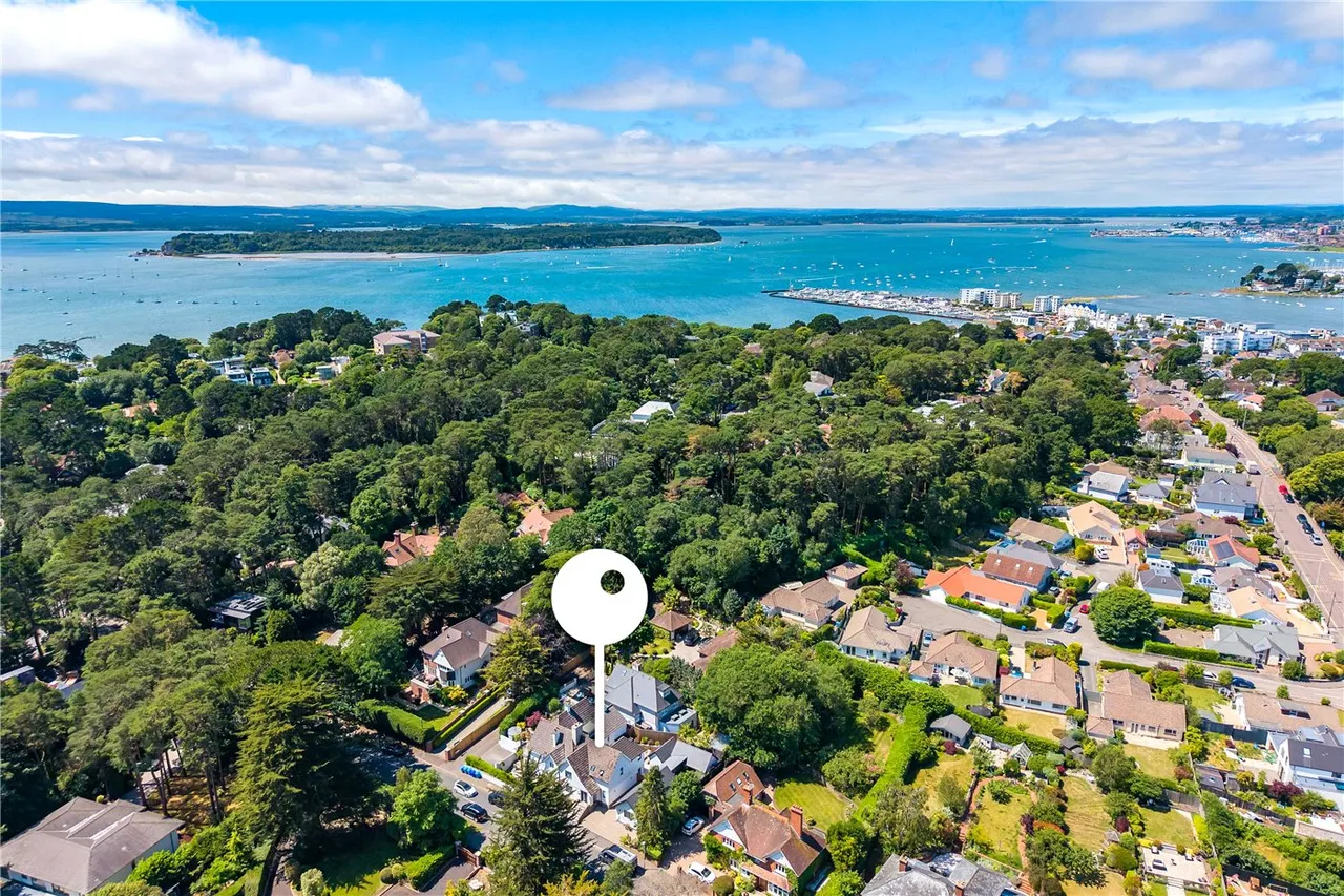 3 bed house for sale — Bingham Avenue, Evening Hill, Poole, BH14