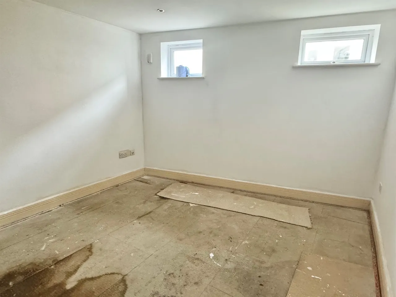North Street, Swindon, SN1, photo 6