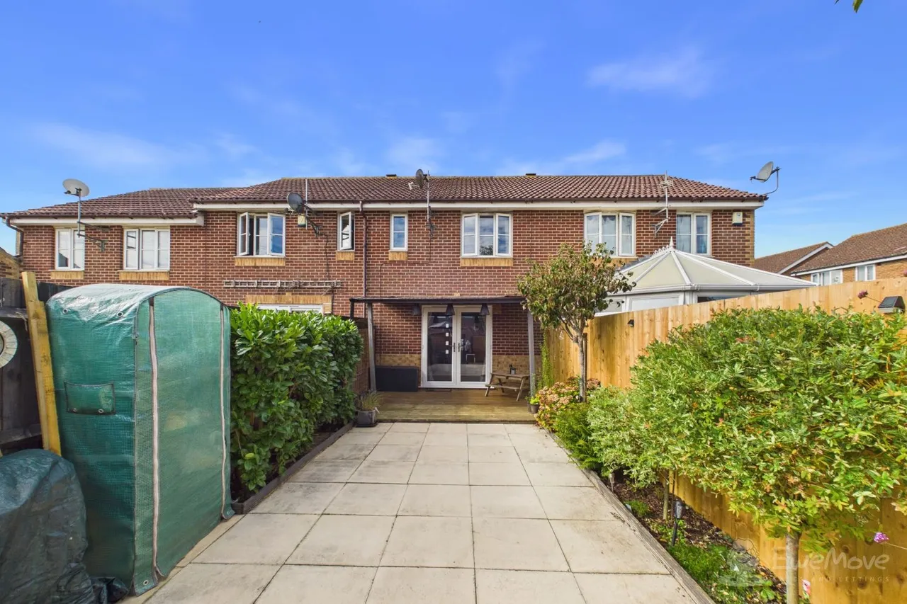 Gray Close, Hawkinge, CT18, photo 17