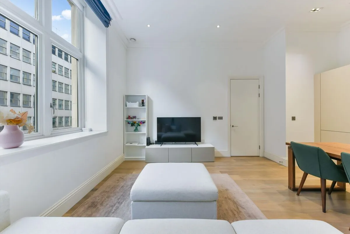 Leman Street, London, E1, photo 5