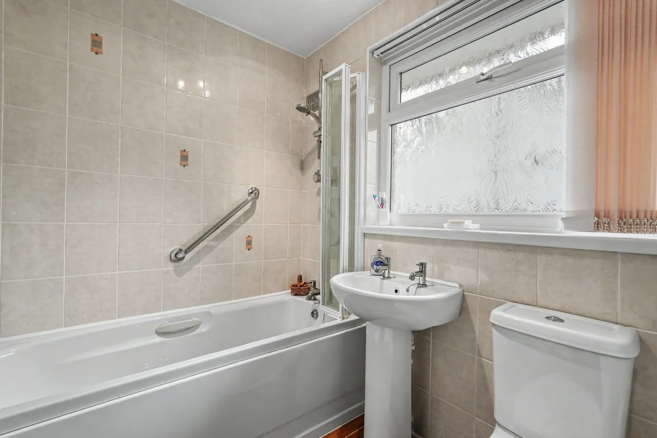 Whitestiles, Seaton, CA14, photo 12