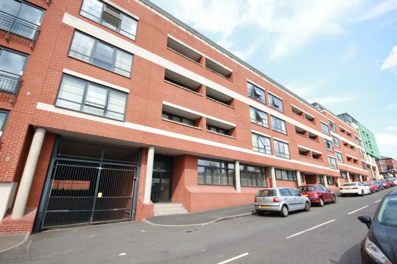 2 bed flat for sale — Avoca Court, Cheapside, Digbeth, B12