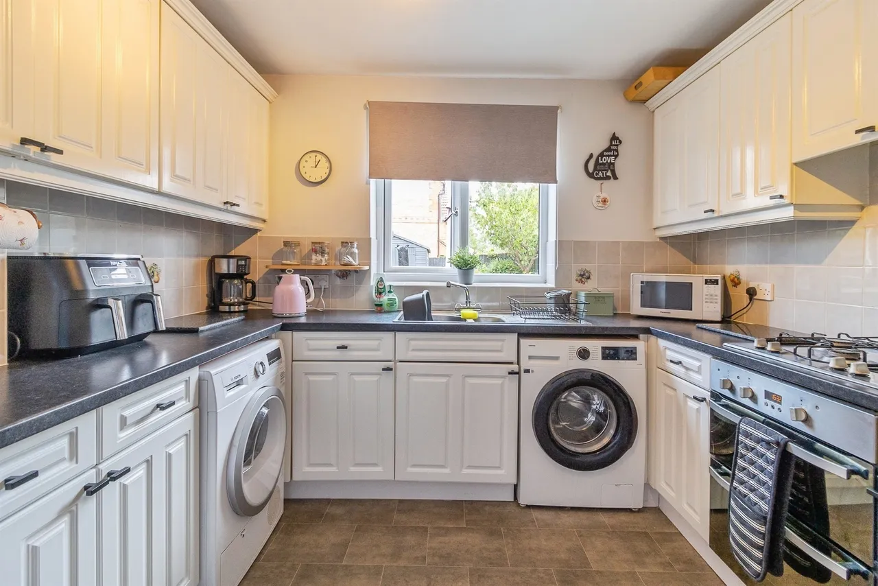 Holst Crescent, Old Farm Park, MK7, photo 4