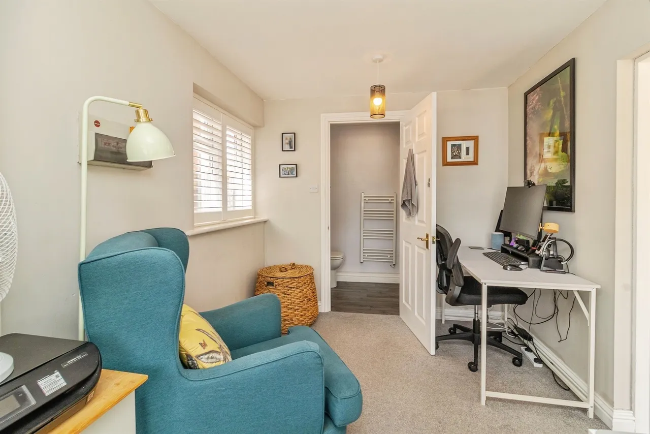 Holst Crescent, Old Farm Park, MK7, photo 10
