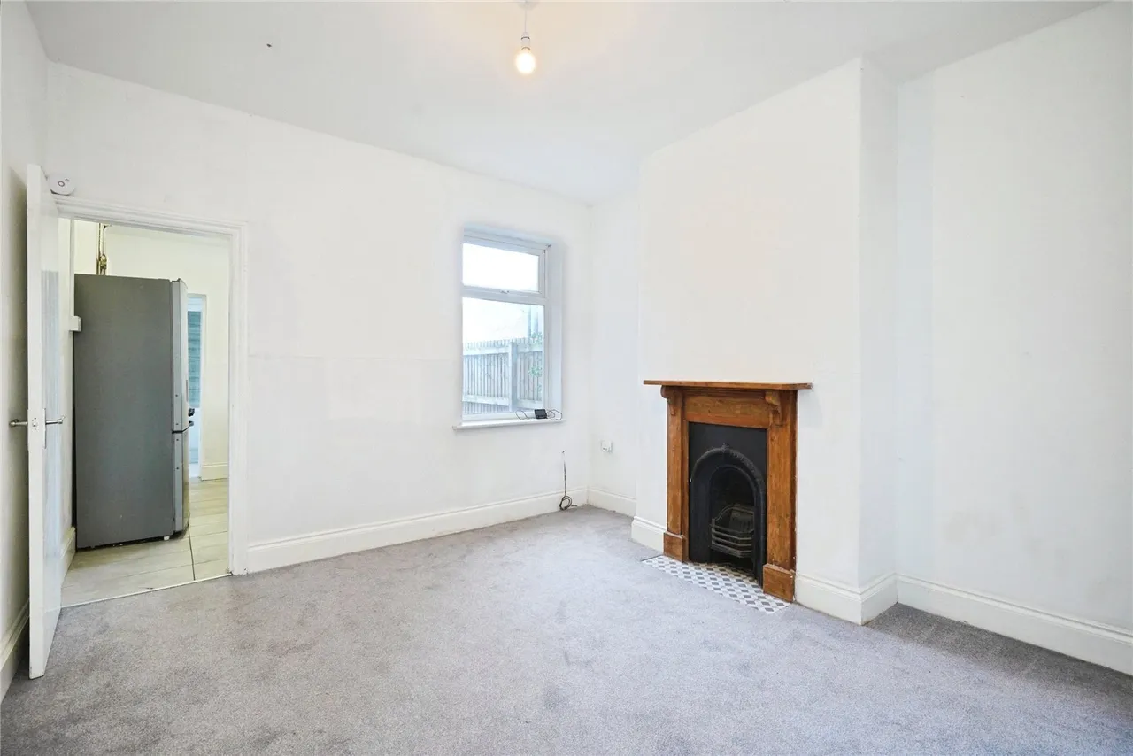 James Street, Coalville, LE67, photo 3