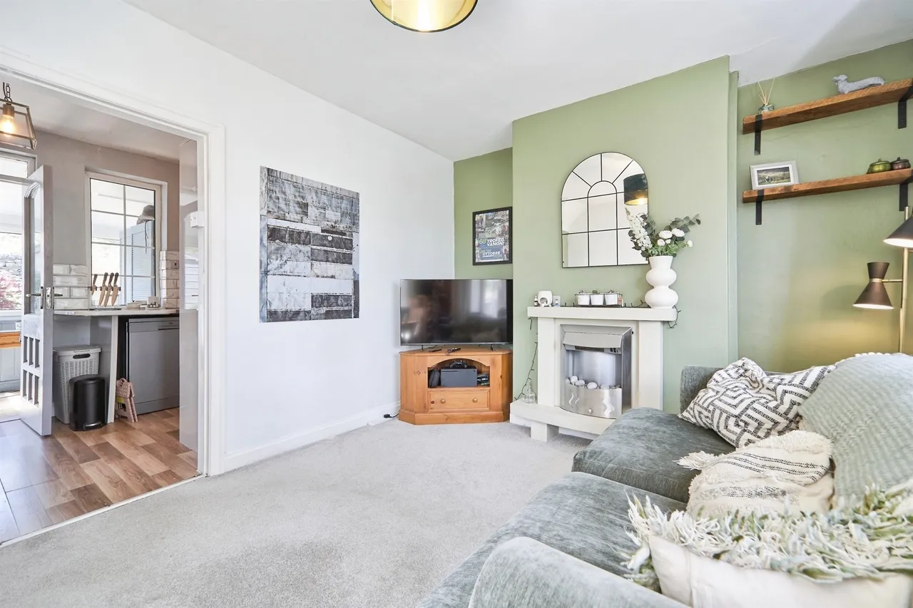 Rylands Avenue, Gilstead, BD16, photo 6