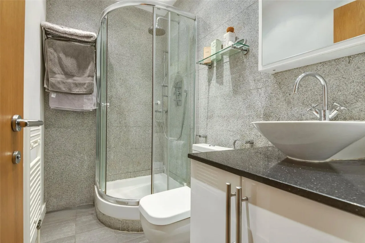 Mackenzie Lodge, 57-59 Maida Vale, London, W9, photo 4