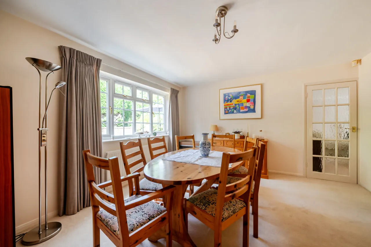 Blanefield, 2A Bois Avenue, Amersham,..., photo 4