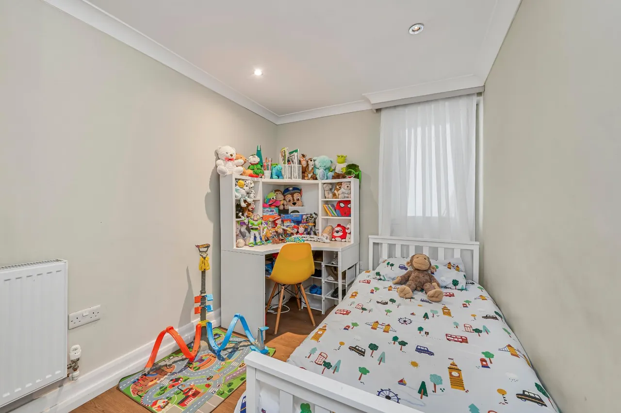 Remington Street, Islington, N1, photo 17