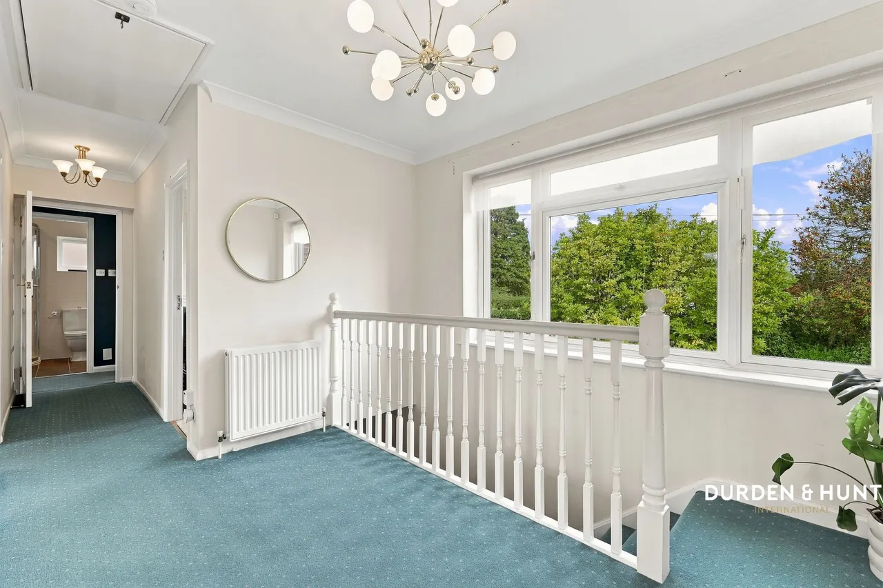 St. Johns Road, Loughton, IG10, photo 20