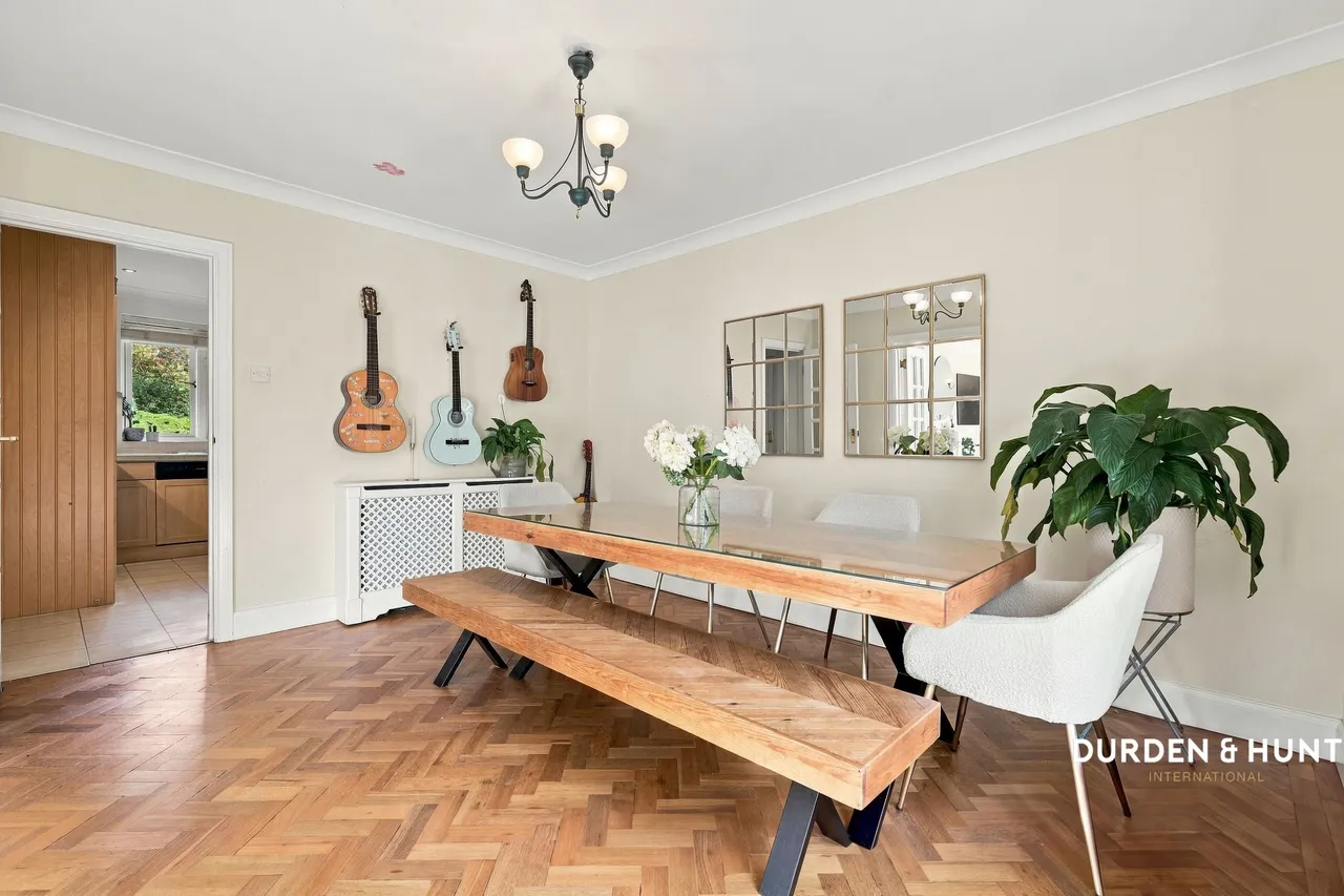 St. Johns Road, Loughton, IG10, photo 4