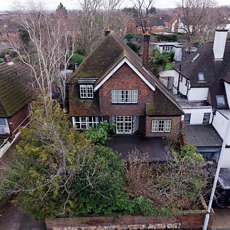Hook Road, Chessington, KT9, photo 22