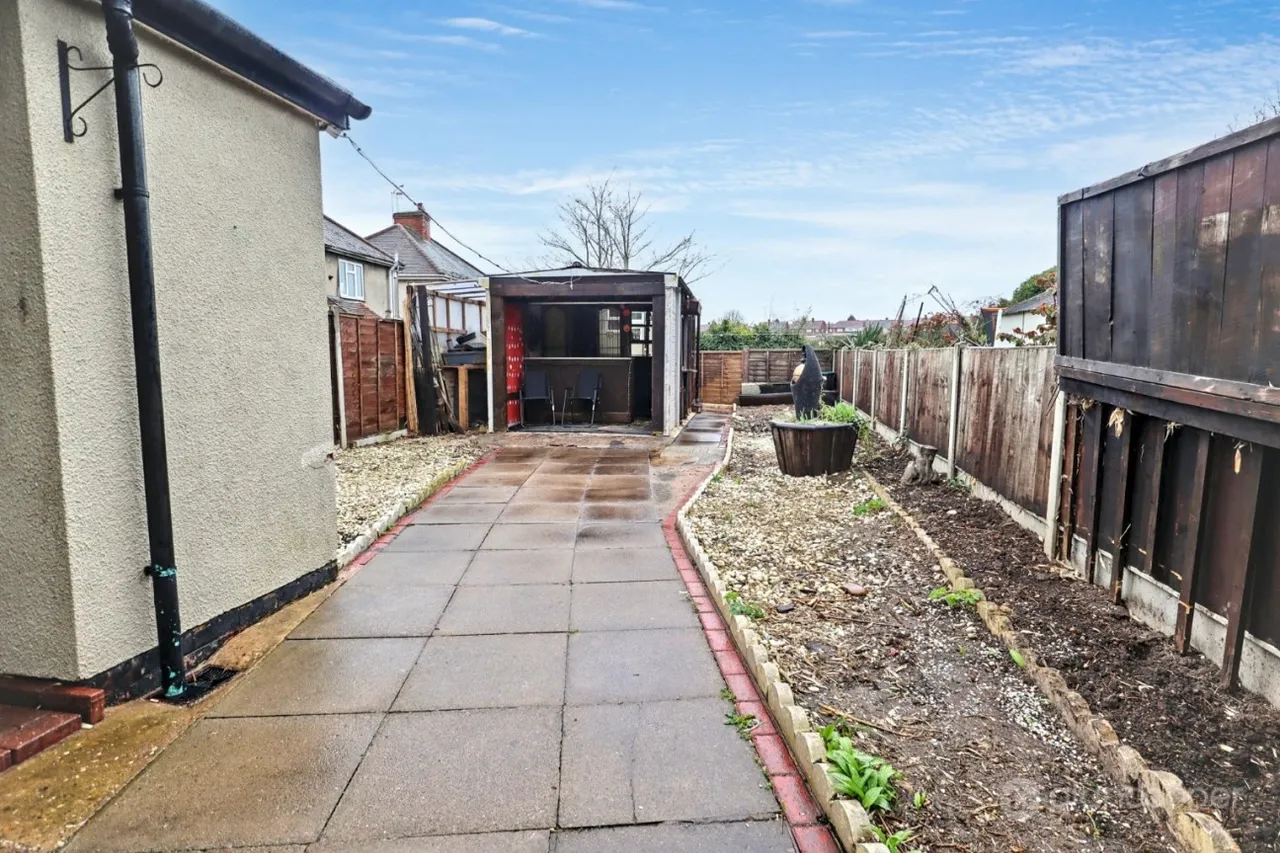 Beaumont Road, Nuneaton, CV11, photo 17