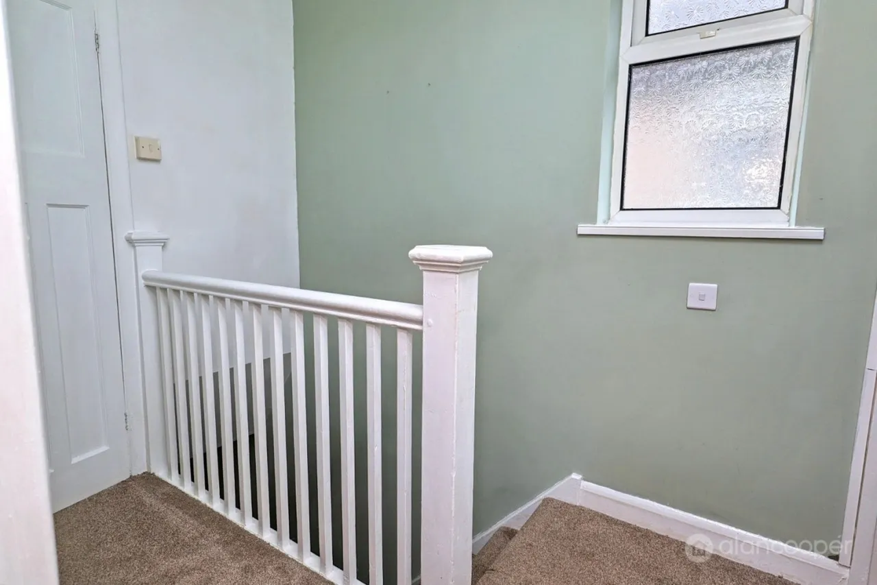 Beaumont Road, Nuneaton, CV11, photo 15