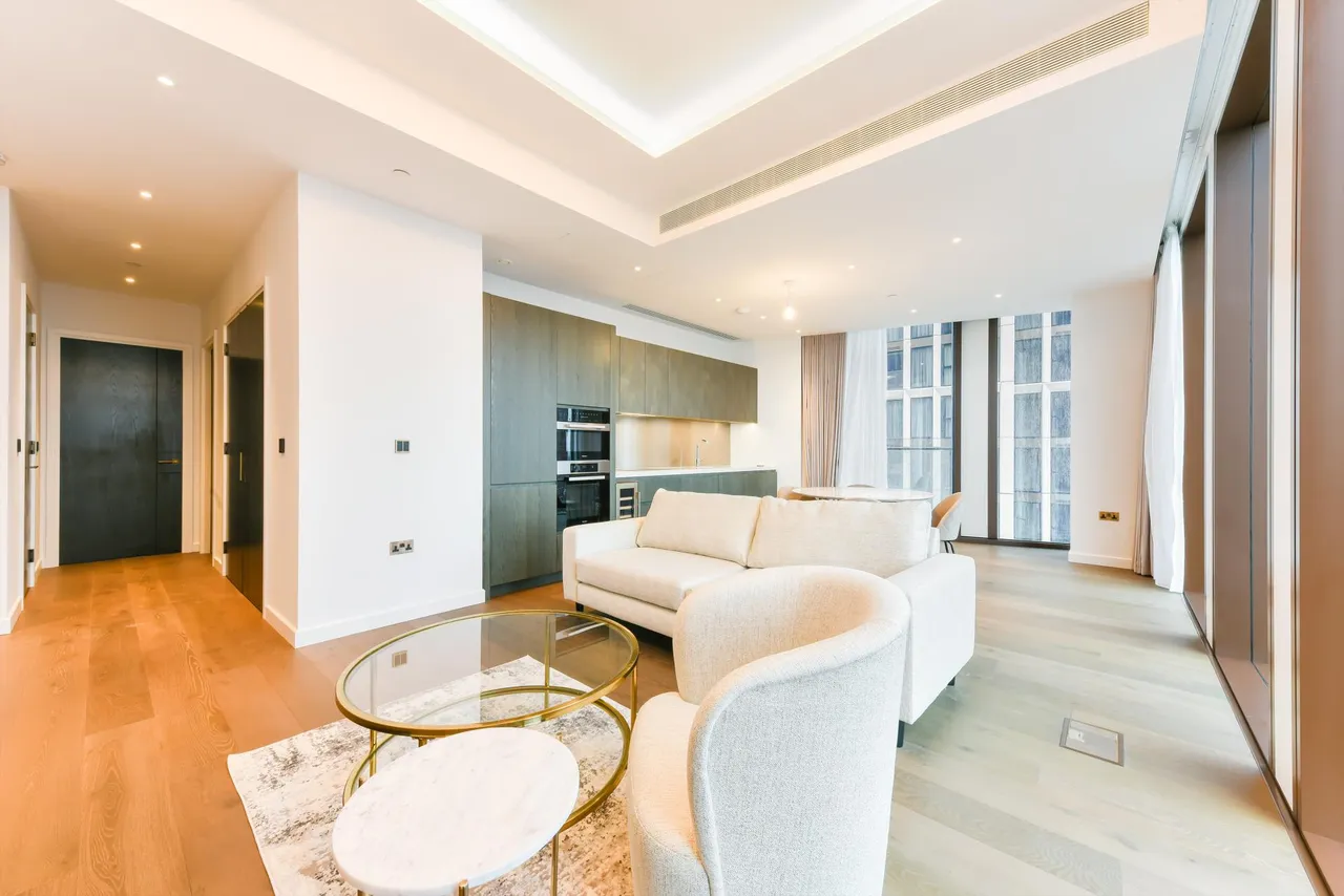 Carnation Way, London, SW8, photo 2