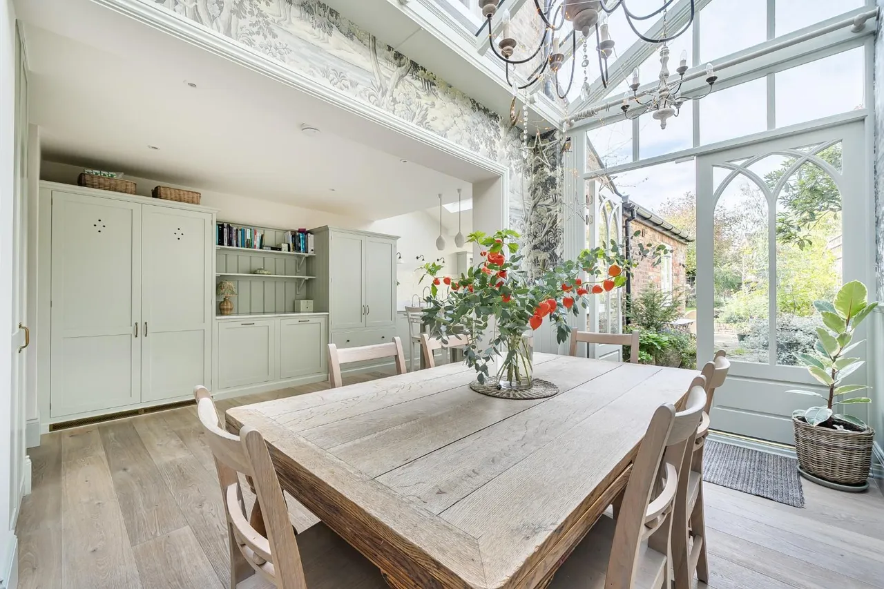 Frances Road, Windsor, photo 8