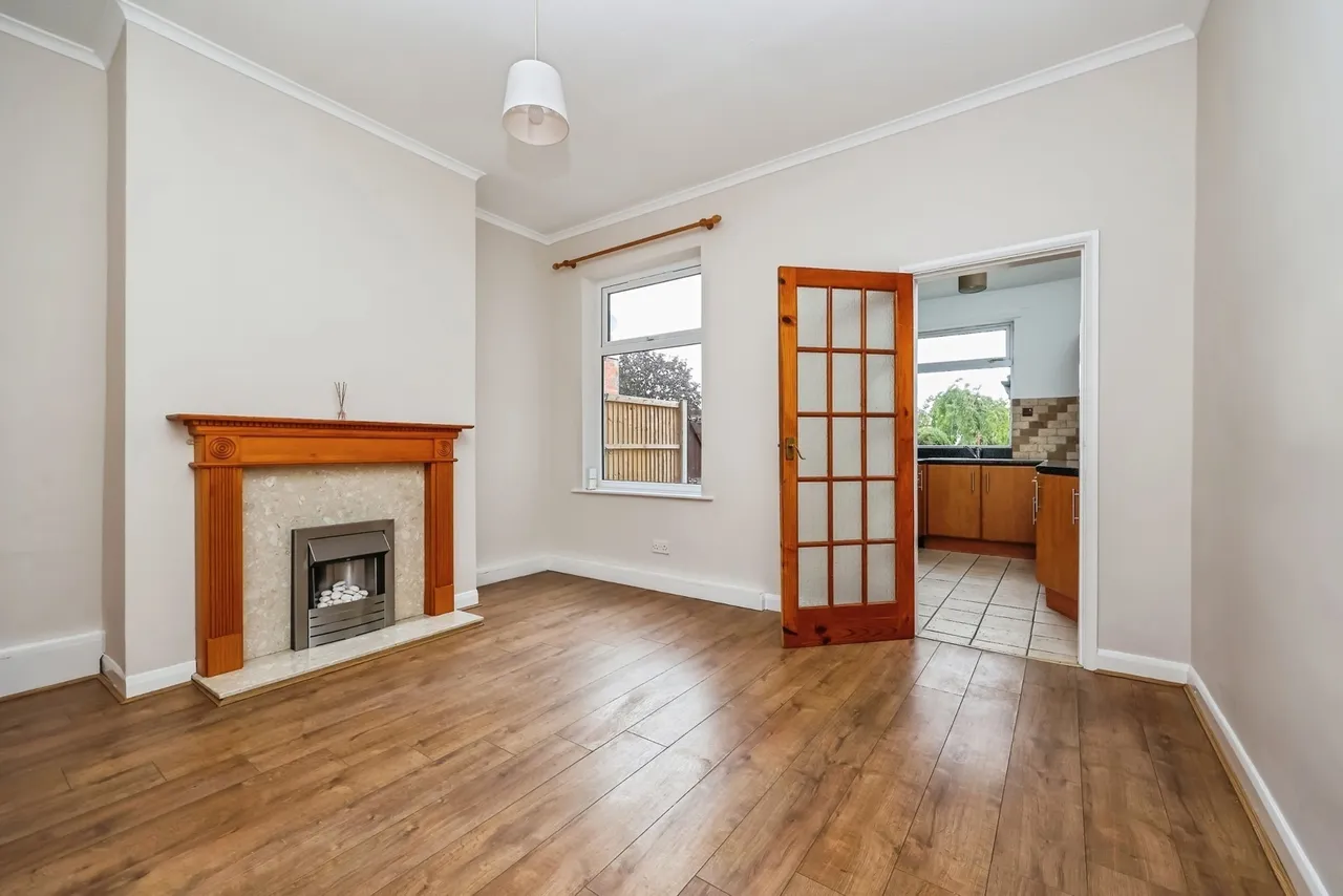Victoria Street, Hucknall, Nottingham, Nottinghamshire, NG15, photo 6