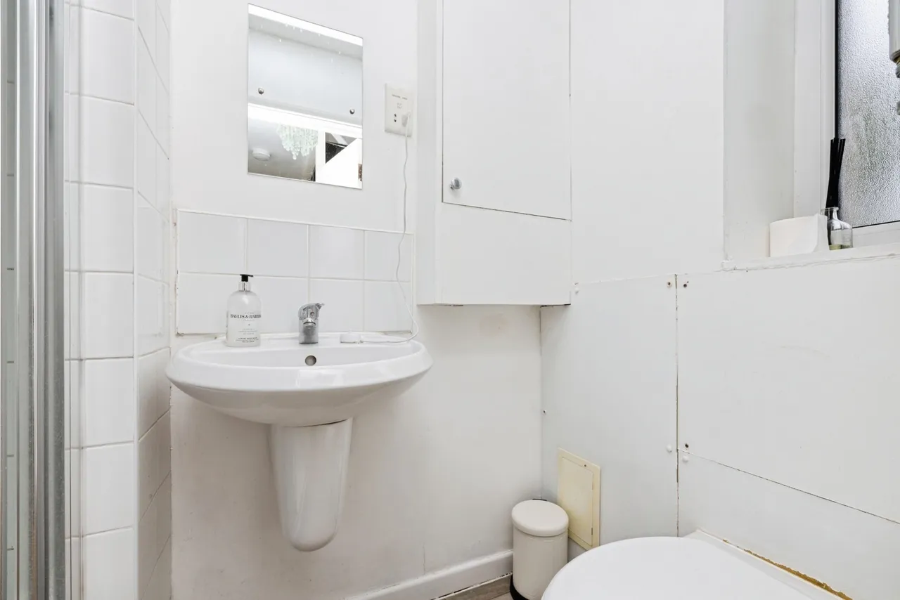 Cedars Road, London, SW4, photo 4
