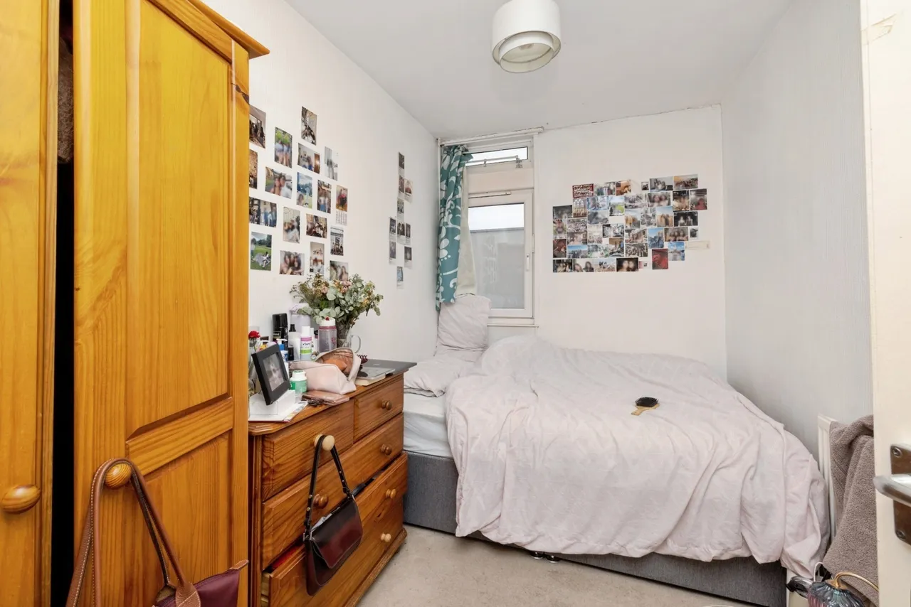 Cedars Road, London, SW4, photo 14