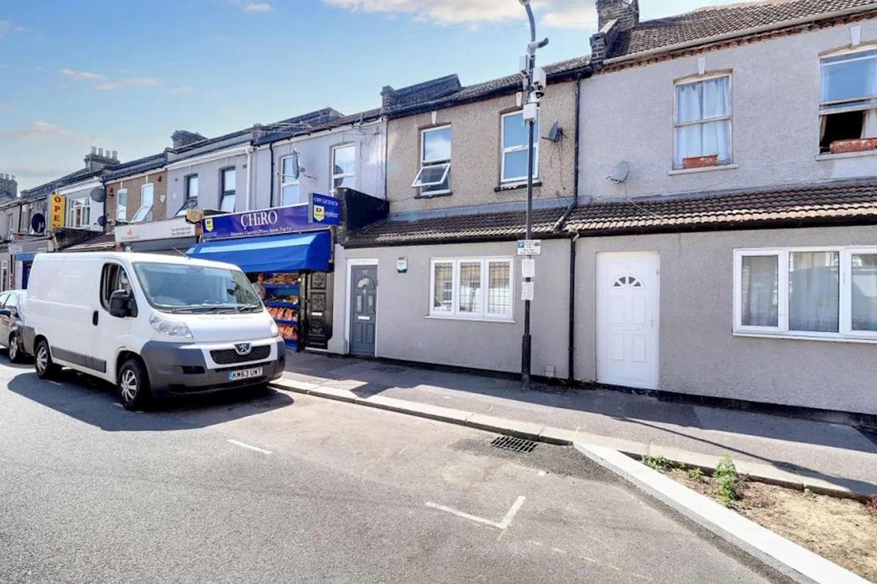 Station Road, E17, photo 14