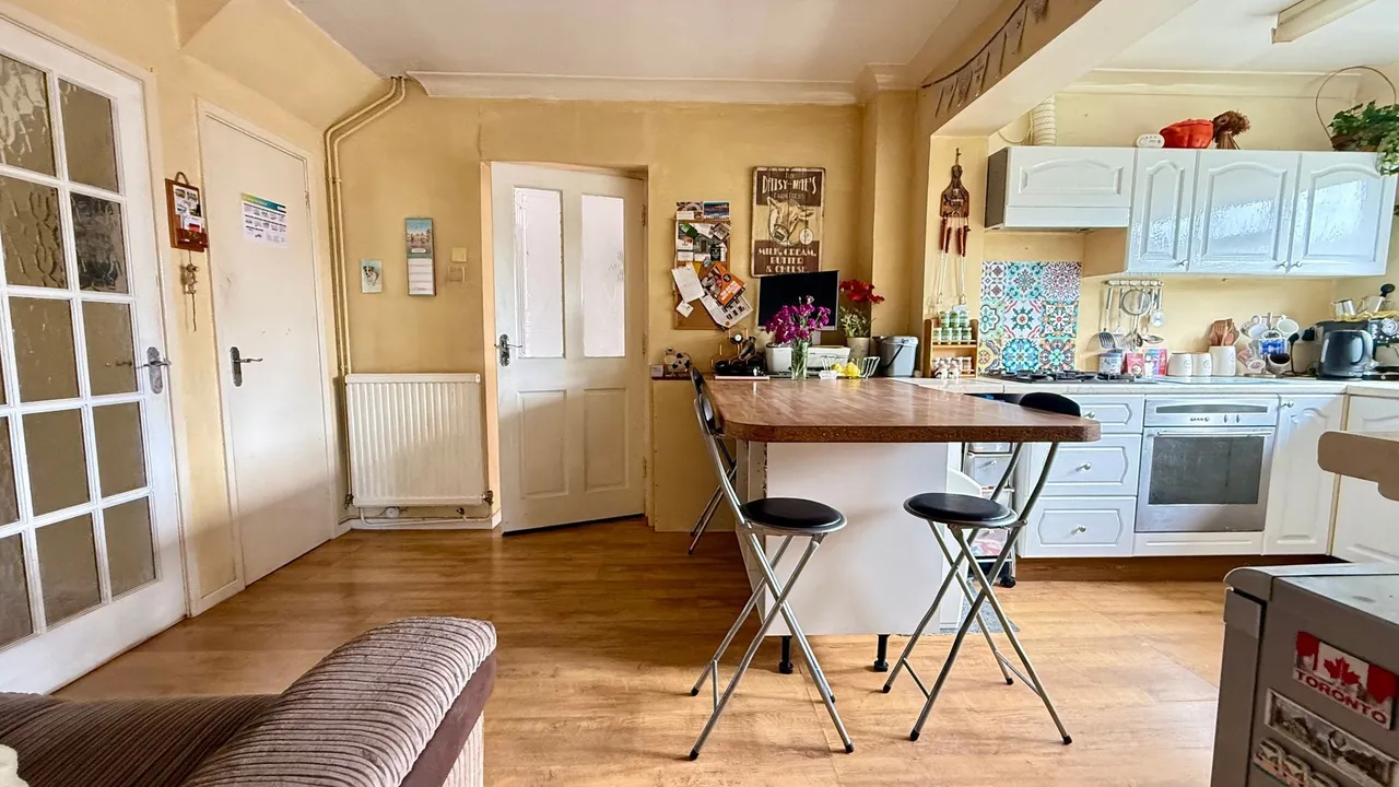 Broadway Close, Bourne, PE10, photo 13