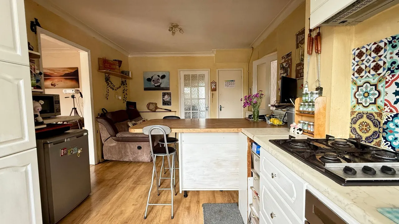 Broadway Close, Bourne, PE10, photo 3