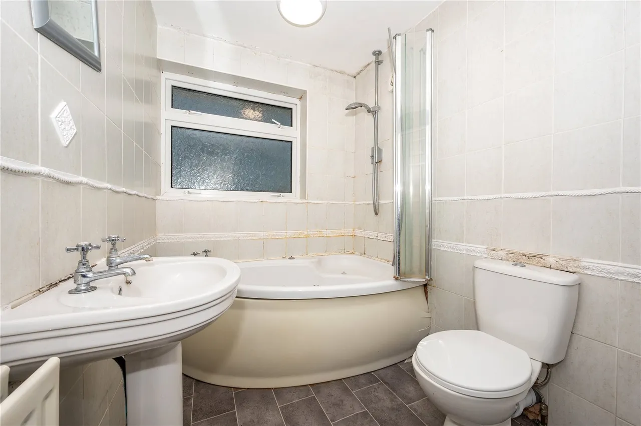 Bowes Road, Rubery, Rednal, Birmingham, B45 9HL, photo 12