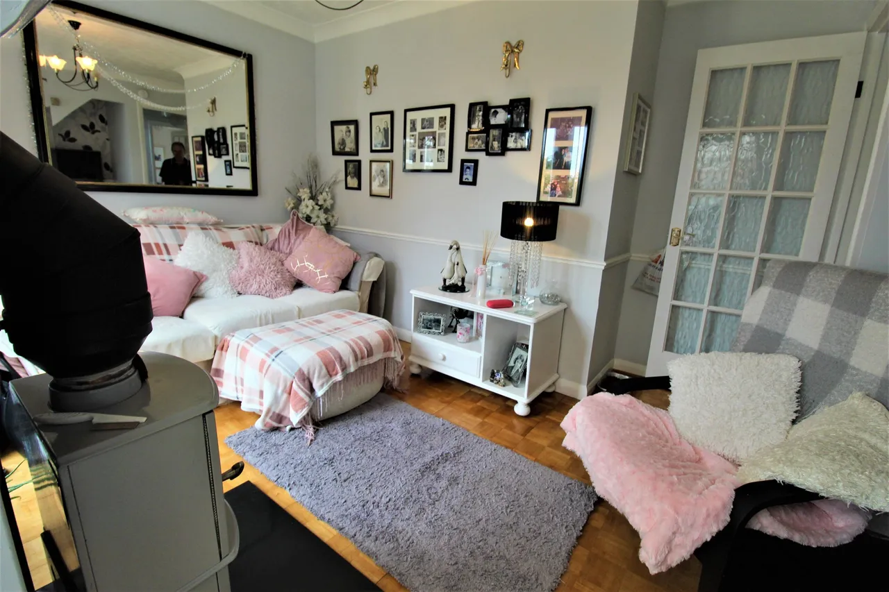 Medlar Road, Grays, Essex, RM17 6TU, photo 7