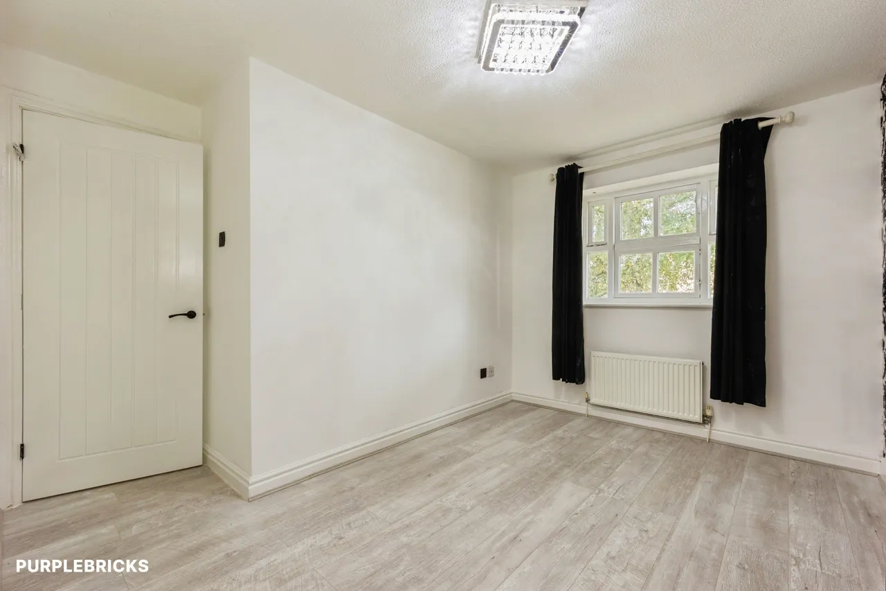 Sandpiper Drive, Stockport, SK3, photo 18