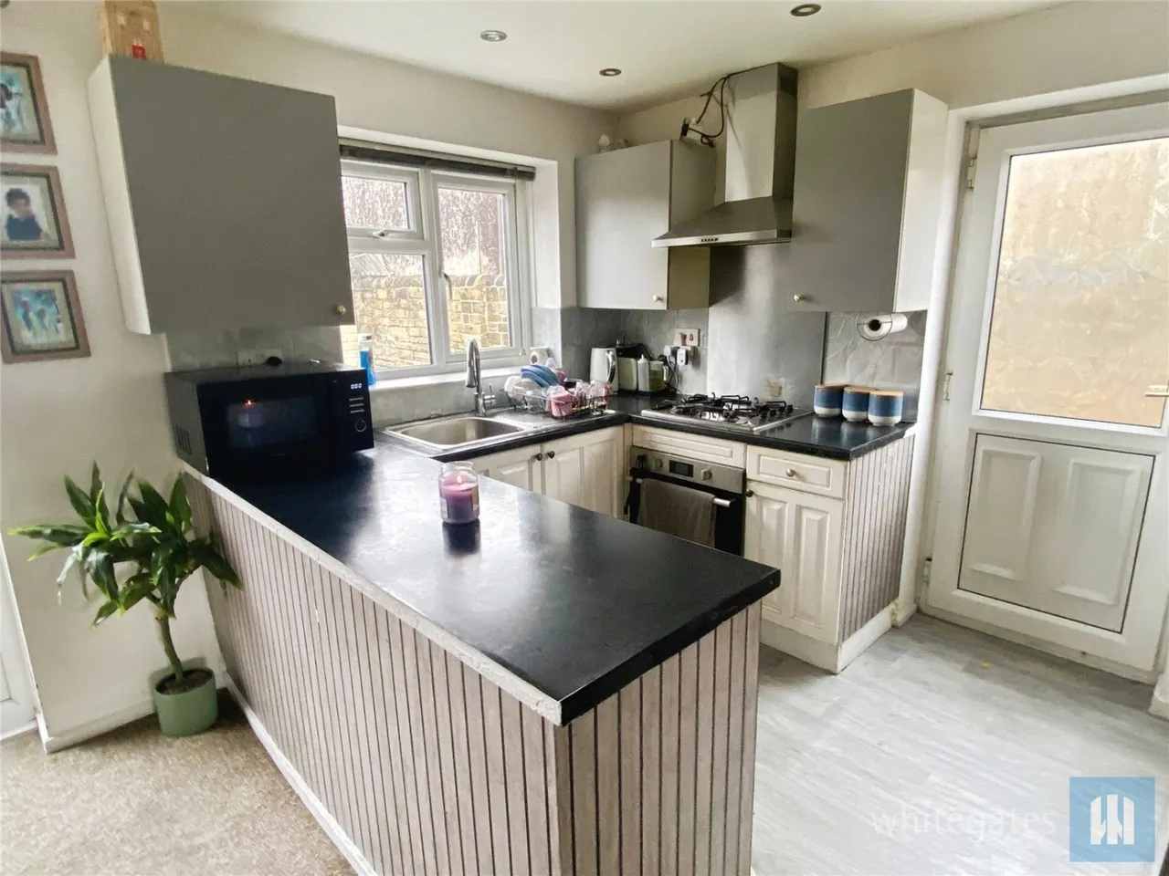 Clarkson Close, Heckmondwike, WF16, photo 5